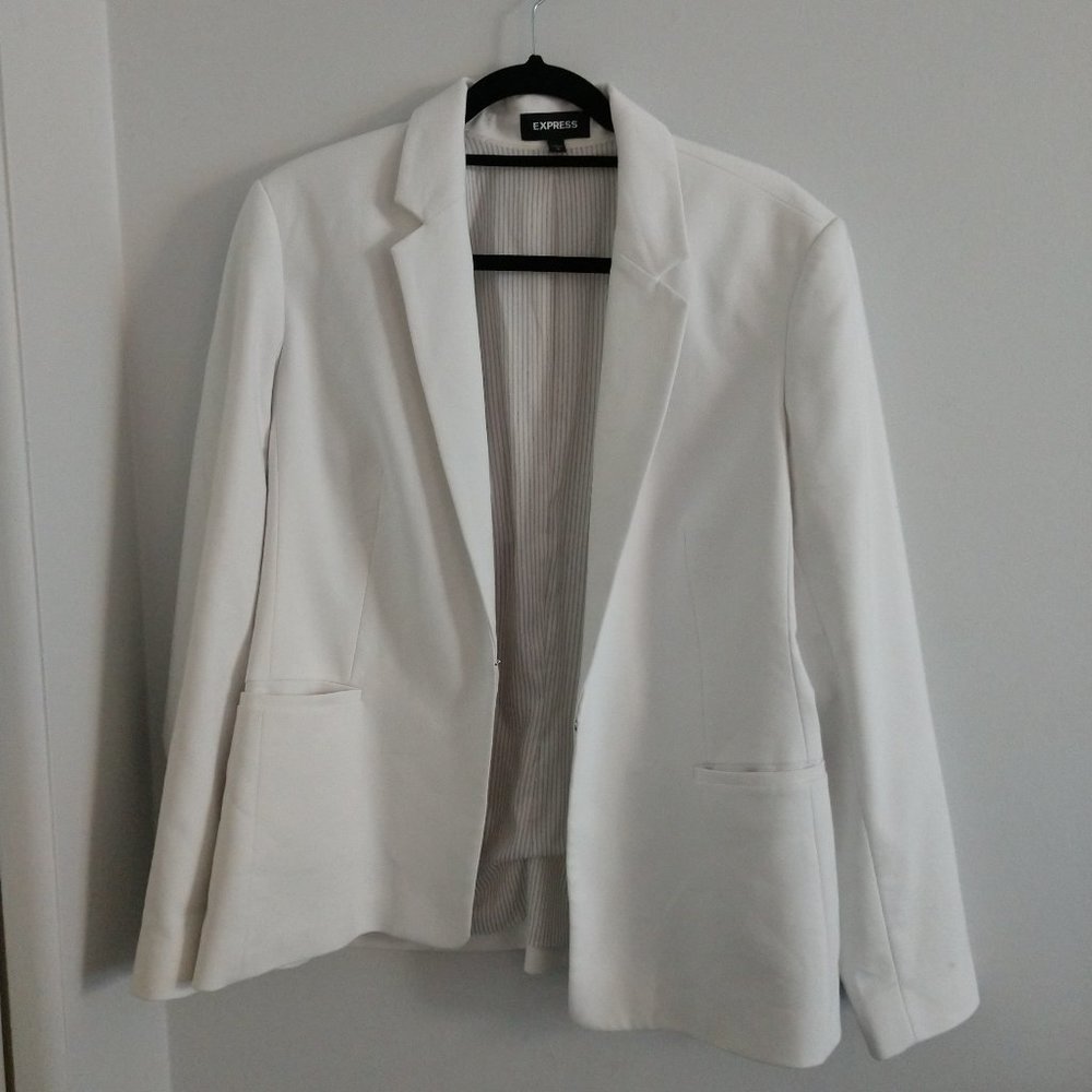 Express White Fitted Blazer 16